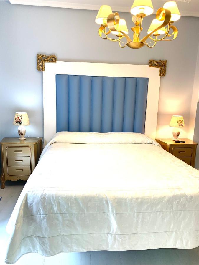 Hostal Boutique Puerta Del Sol Торелавега Екстериор снимка