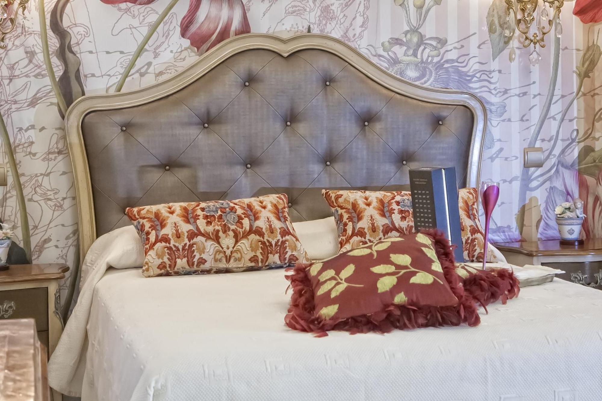 Hostal Boutique Puerta Del Sol Торелавега Стая снимка